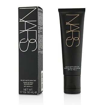 Velvet Matte Skin Tint SPF30 - #Finland (Cahaya 1)