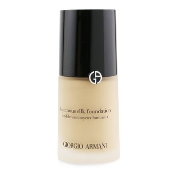 Giorgio Armani Yayasan Sutra Bercahaya - # 4,5 (Pasir) (Luminous Silk Foundation - # 4.5 (Sand))