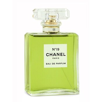 Chanel No.19 Eau De Parfum Spray (No.19 Eau De Parfum Spray)