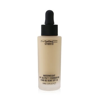 MAC Studio Waterweight Foundation SPF 30 - # NC25 (Ringan Dengan Nada Persik Emas) (Studio Waterweight Foundation SPF 30 - # NC25 (Light With Golden Peach Undertone))