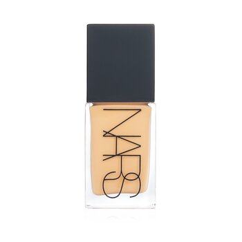 NARS Fondasi Pemantul Cahaya - Wina (Cahaya 4.5) (Light Reflecting Foundation - Vienna (Light 4.5))