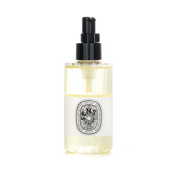 Diptyque Eau Des Sens Gel De Parfum Pembersih Tangan Dan Tubuh Gel (Eau Des Sens Gel De Parfum Cleansing Hand And Body Gel)